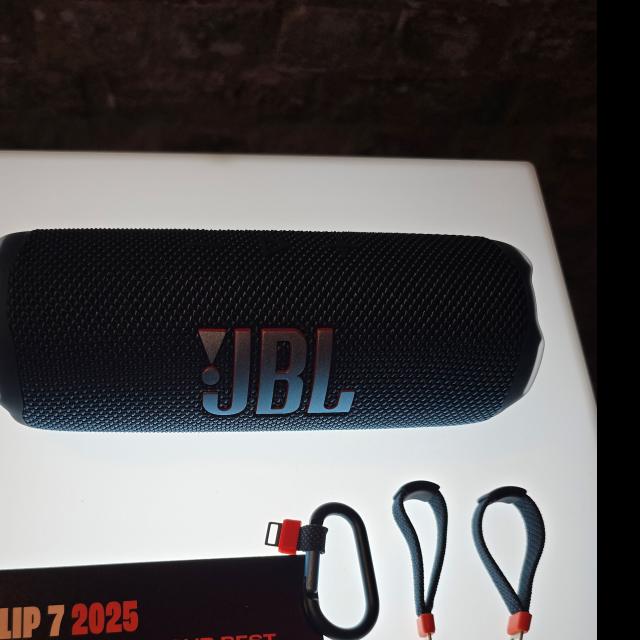 JBL Flip 7 Better, Beautiful and Longer Battery Duration