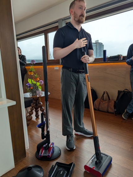 Dyson PencilWash pcactive.nl Martin