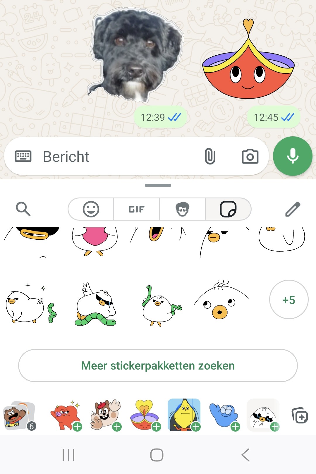 Cirkel vierkantje met plusje rechtsonderin