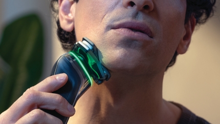 Philips Shaver Series 9000 close new
