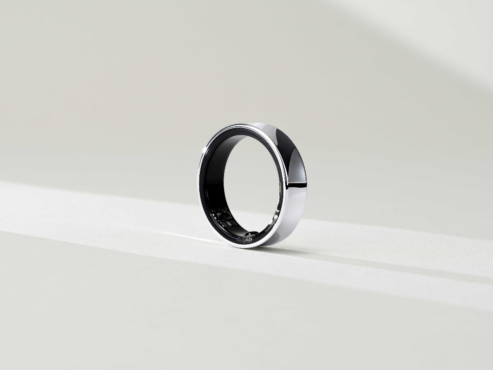 Samsung Galaxy Ring titanium zilver